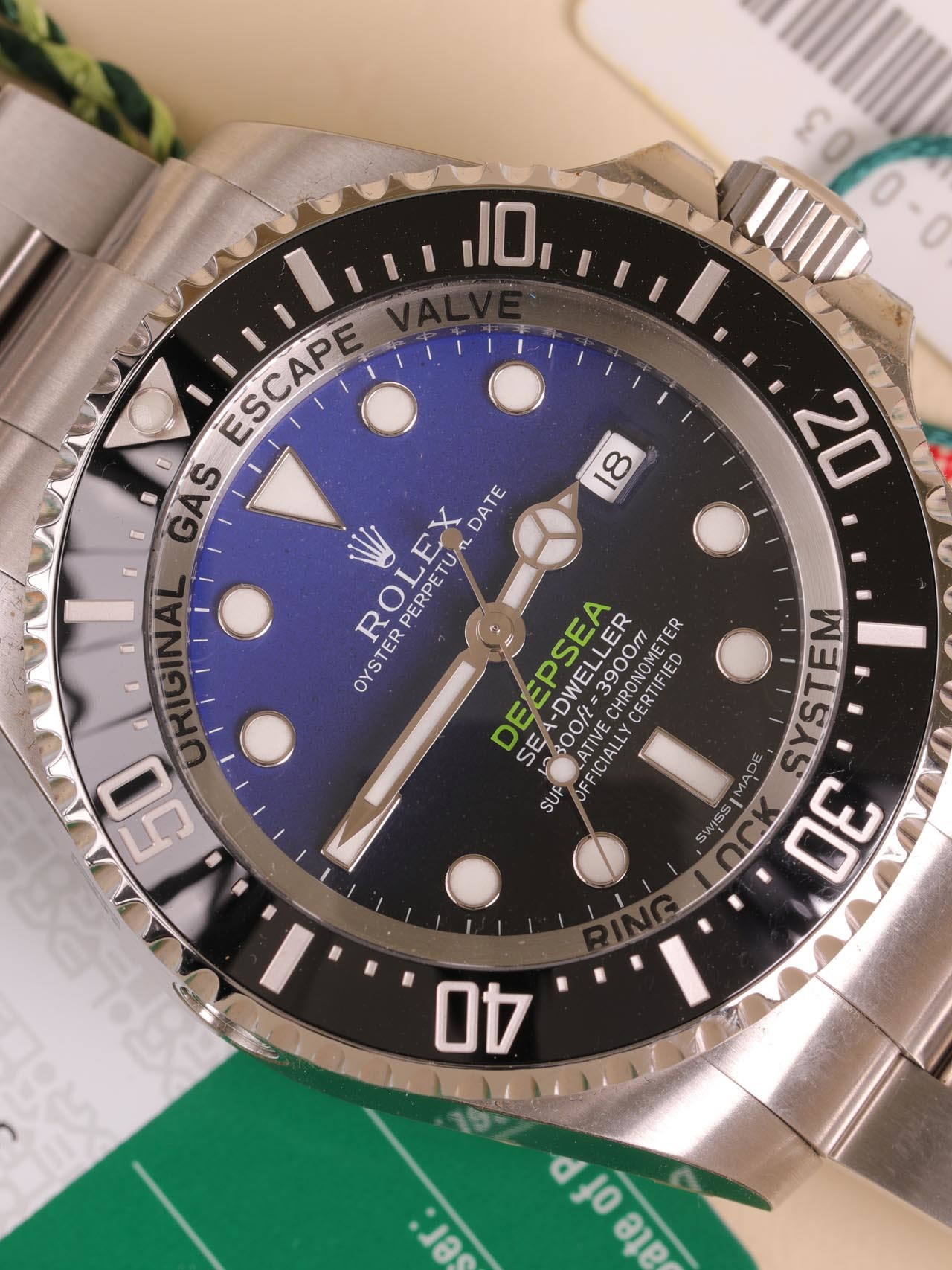 ROLEX SEA DWELLER DEEPSEA REF. 116660 D-BLU LOGO ARABO OMAN NOS NUOVO MAI INDOSSATO CON PELLICOLE FULL SET 159 depp oman uai