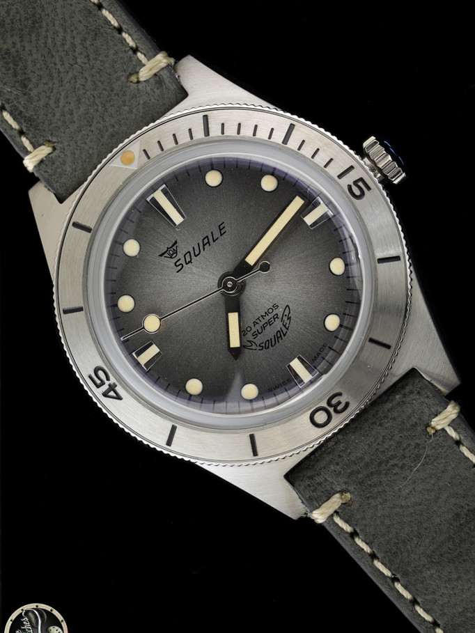 supersquale grigio pelle 1 2 uai