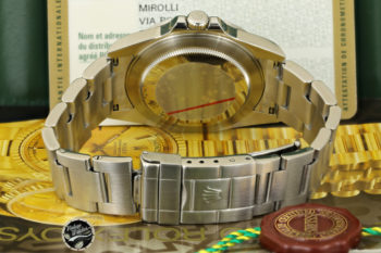 16570 M670465 a