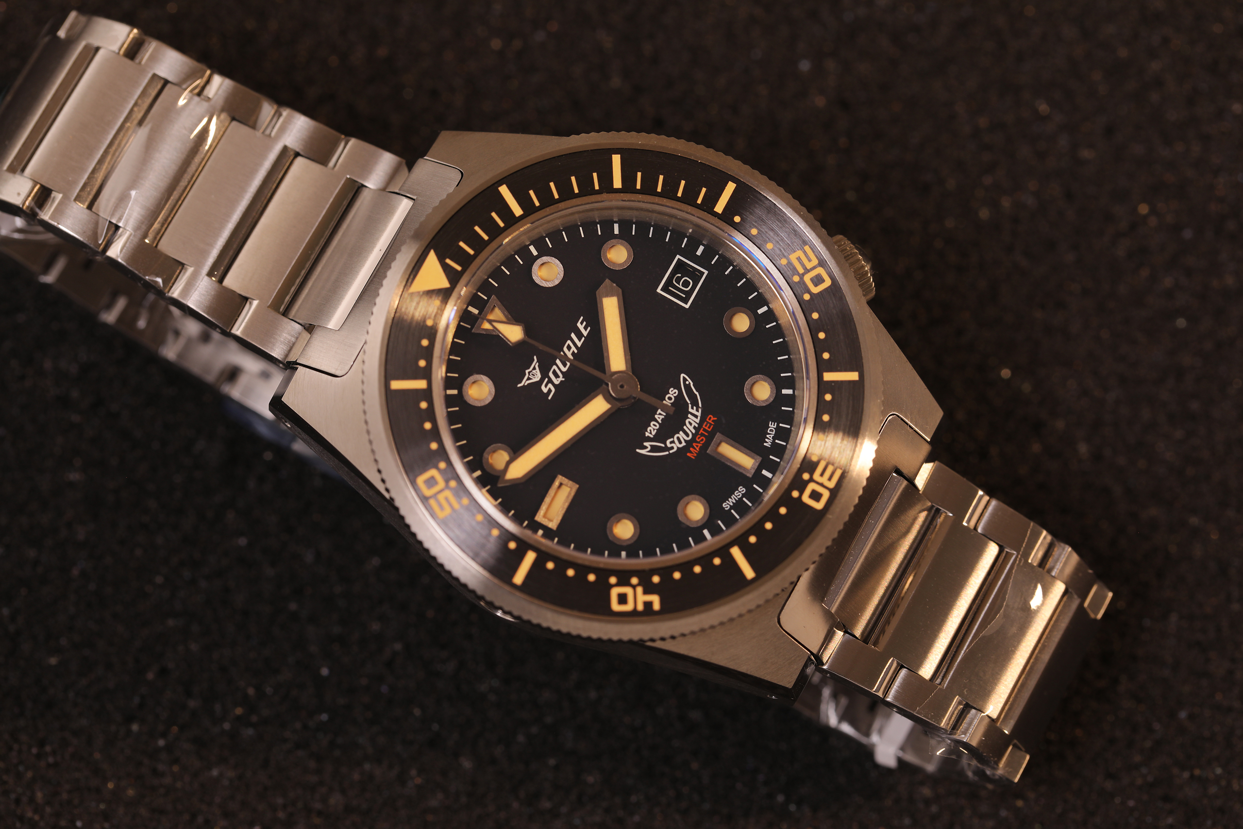 Squale Master Titanium 120 ATM ref MASTIBKBK.TI20 5 squale master 1