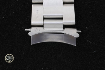 14270 E909437 n