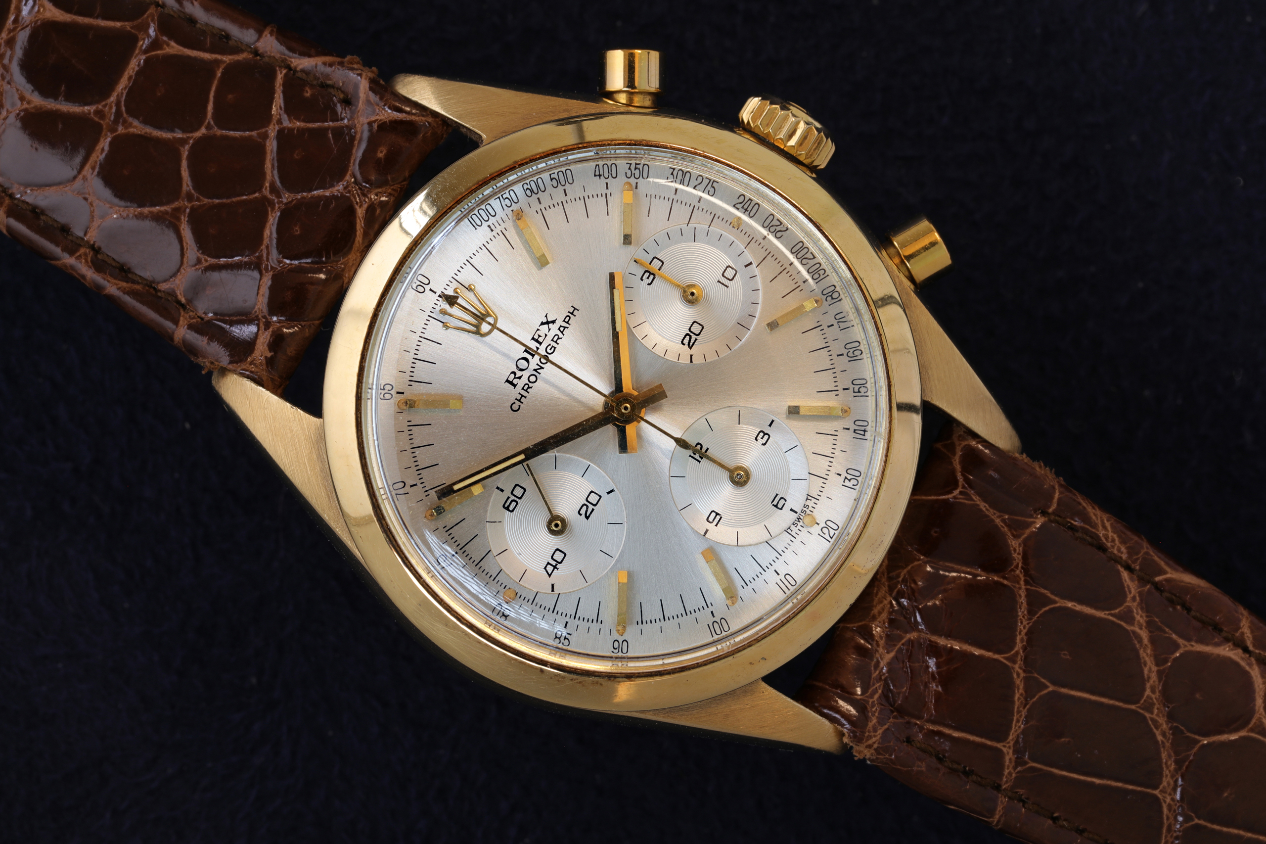 Rolex Chronograph Pre-Daytona ref. 6238  14 kt<br>– Prezzo su richiesta –