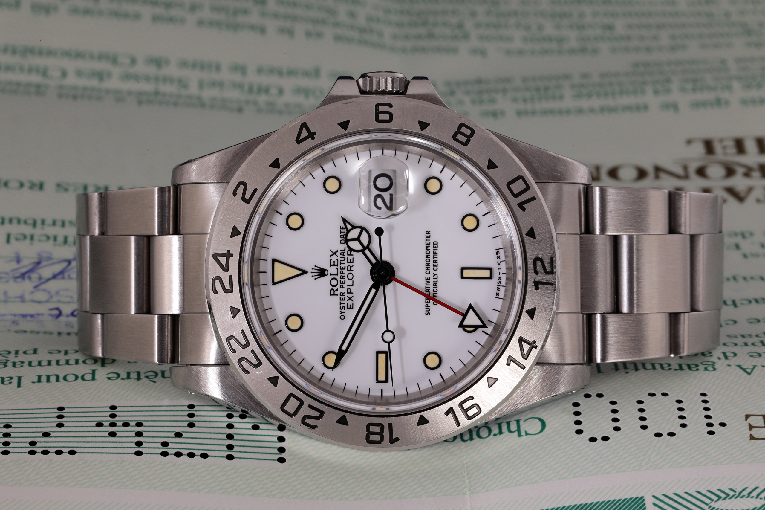 16570 W747481 grande